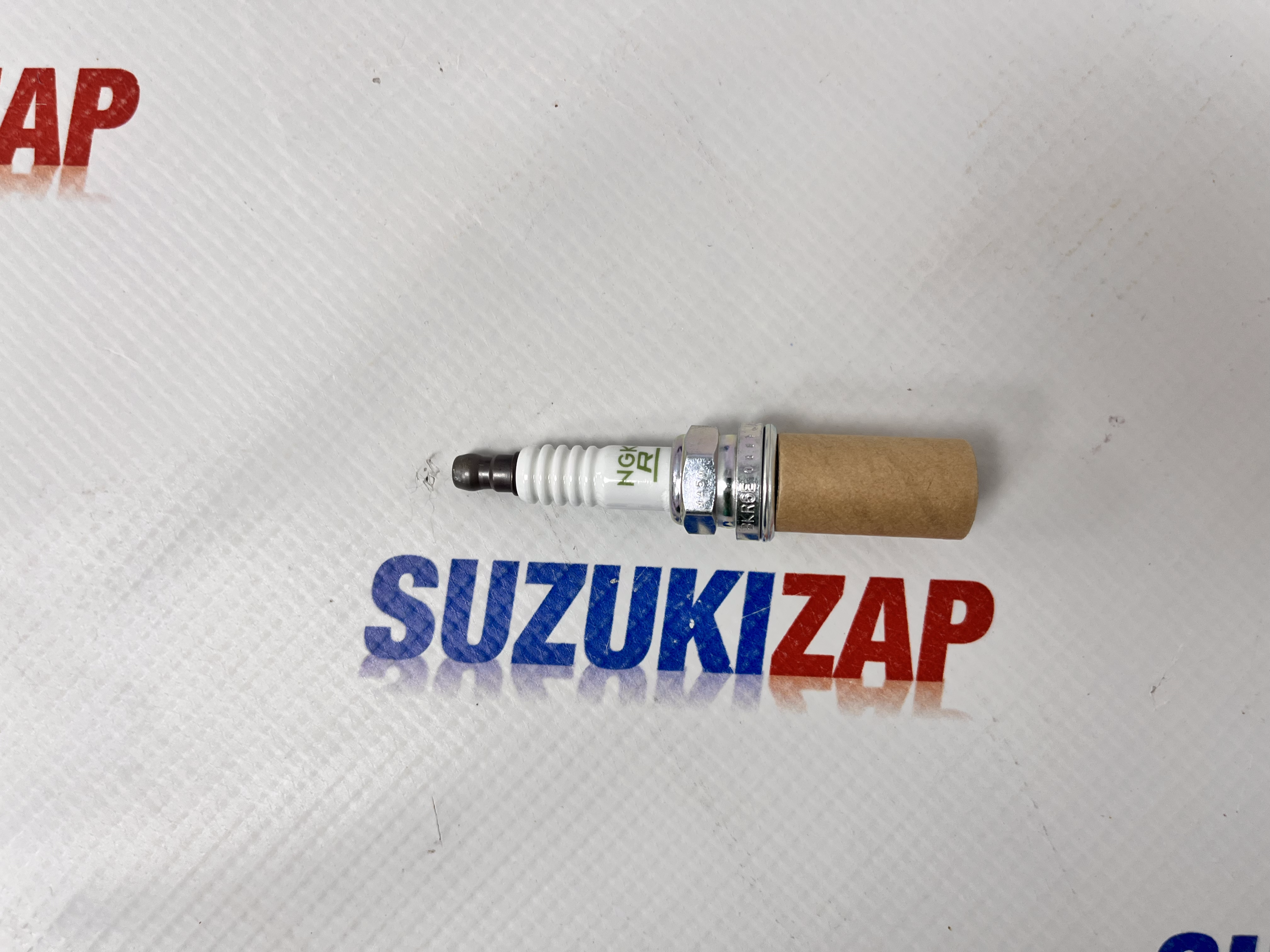 Свечи (комплект 4шт) Suzuki Grand Vitara 1998-2015г.в. J20A оригинал